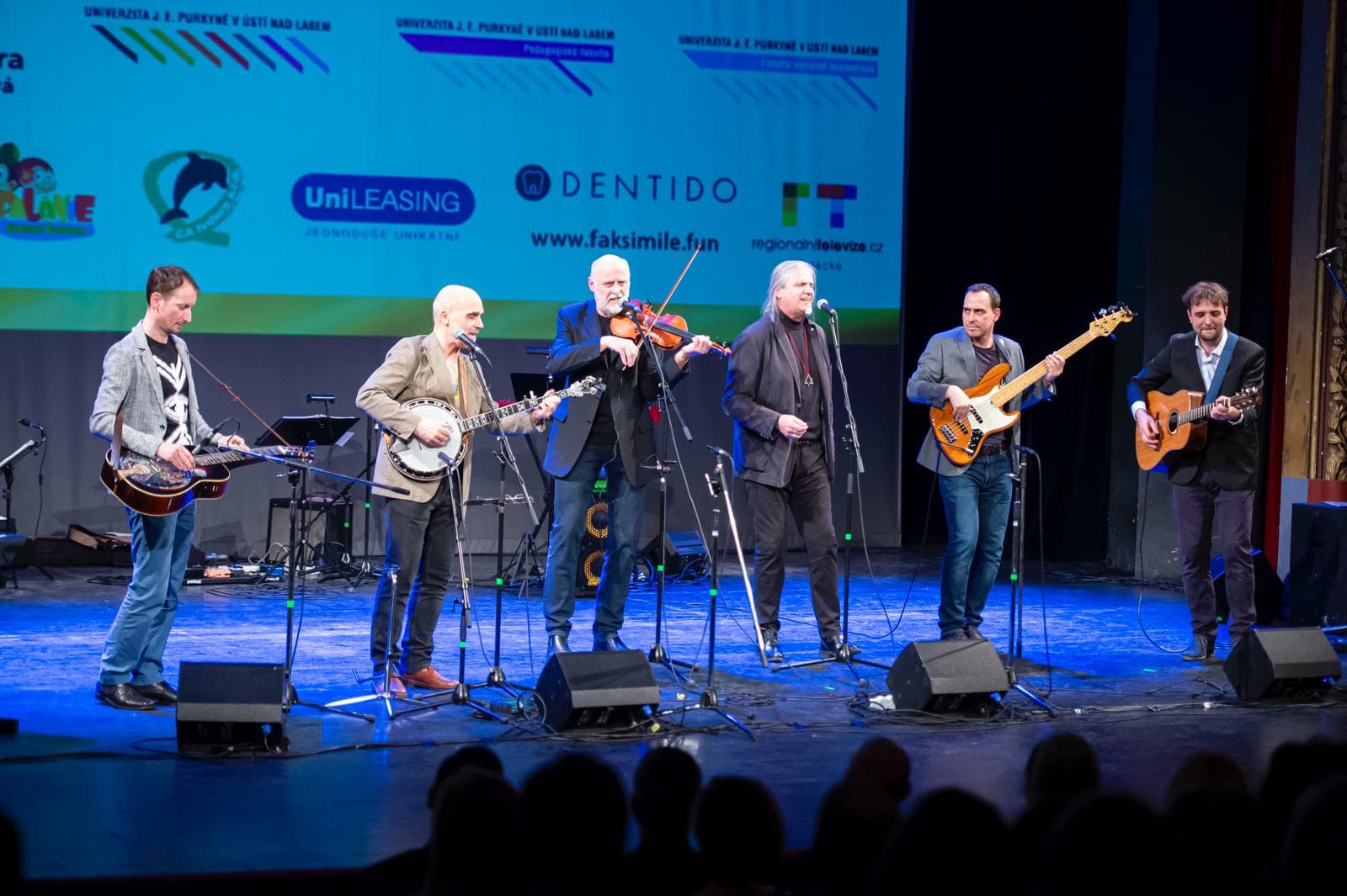 12. ročník Zpíváme pro Tebe